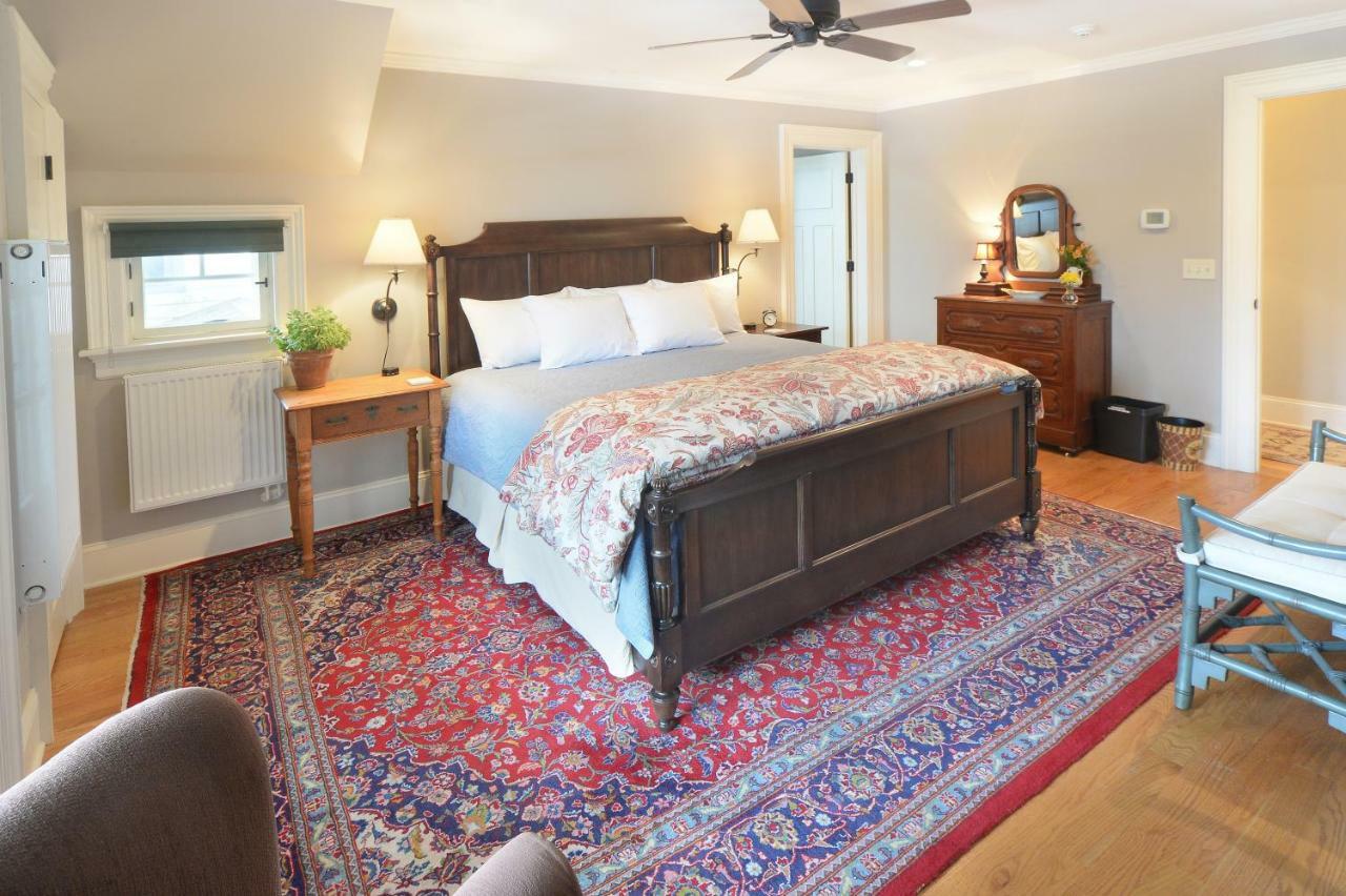 The Springwater Bed And Breakfast 사라토가 스프링스 외부 사진