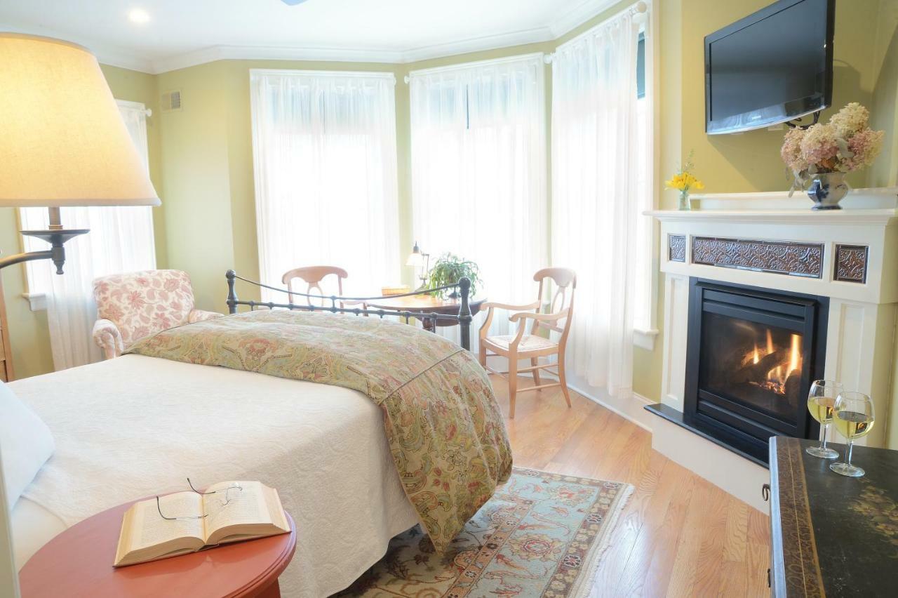The Springwater Bed And Breakfast 사라토가 스프링스 외부 사진