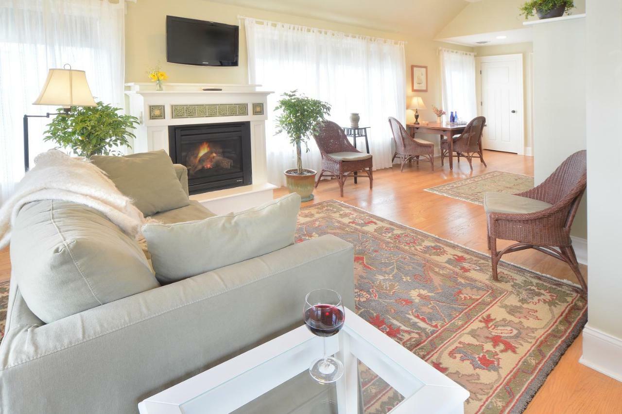 The Springwater Bed And Breakfast 사라토가 스프링스 외부 사진