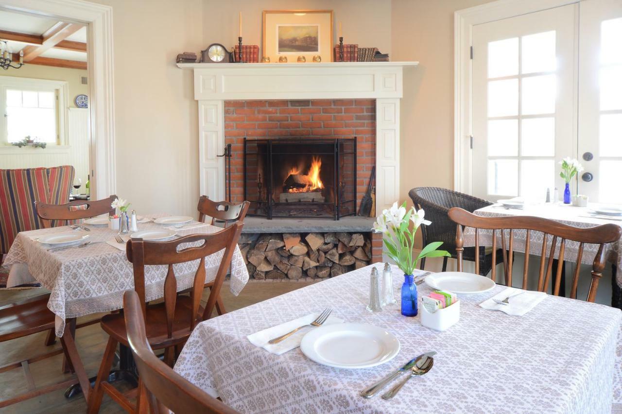 The Springwater Bed And Breakfast 사라토가 스프링스 외부 사진