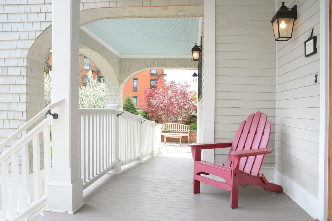 The Springwater Bed And Breakfast 사라토가 스프링스 외부 사진