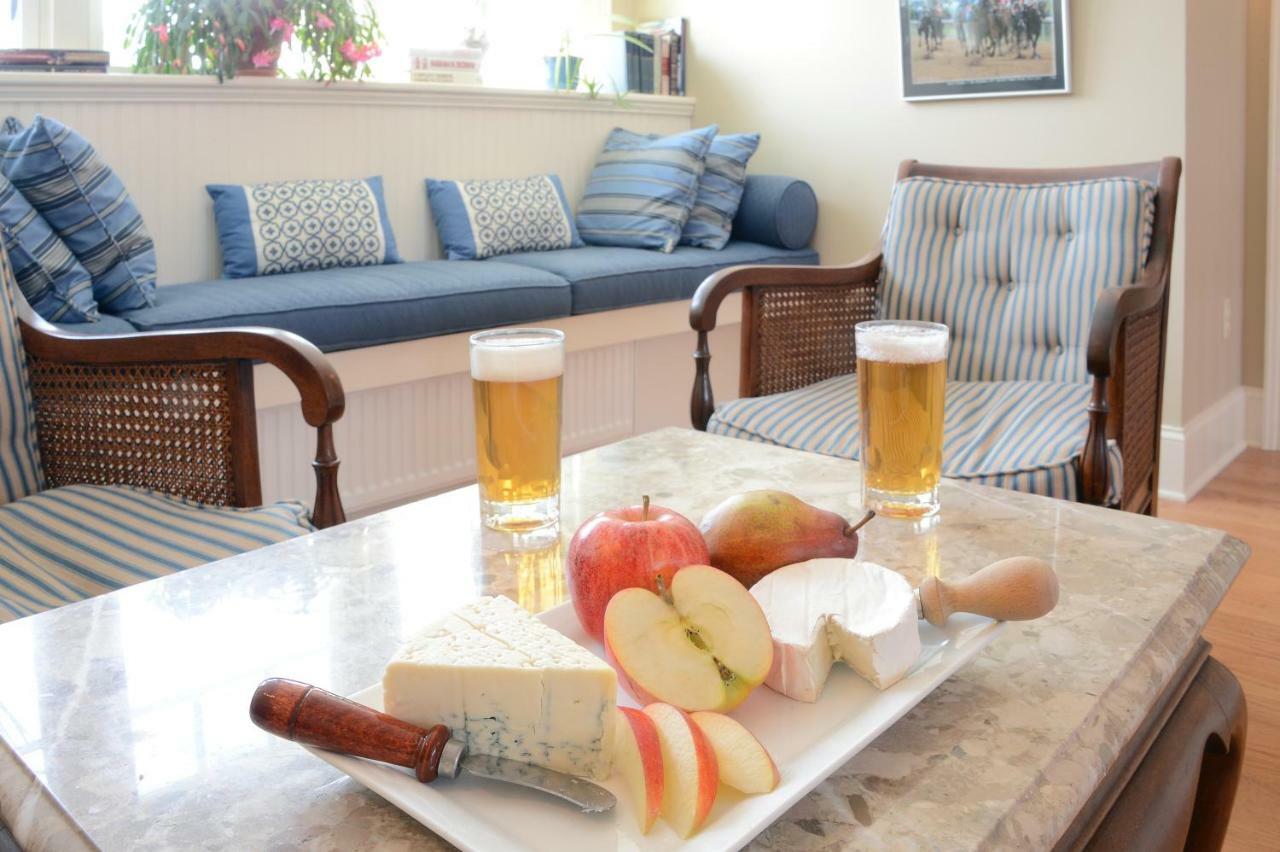 The Springwater Bed And Breakfast 사라토가 스프링스 외부 사진