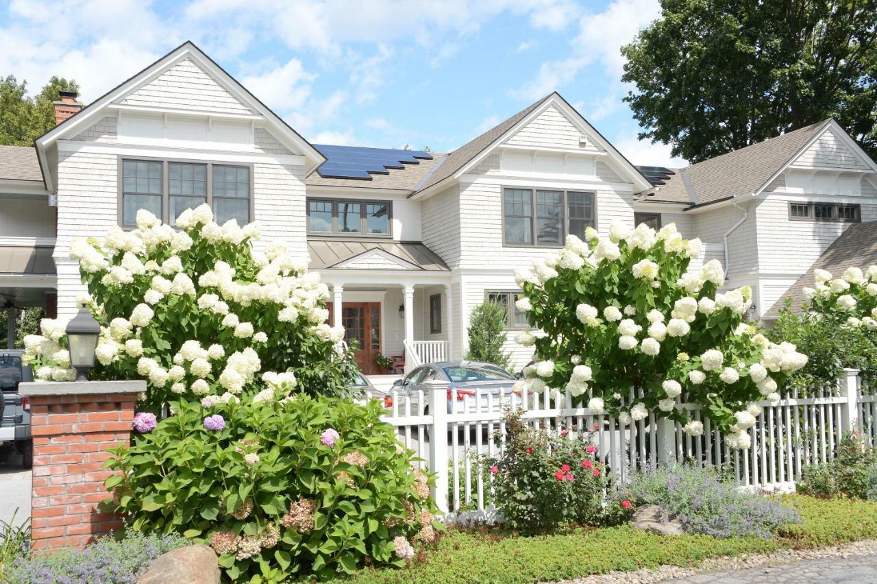 The Springwater Bed And Breakfast 사라토가 스프링스 외부 사진