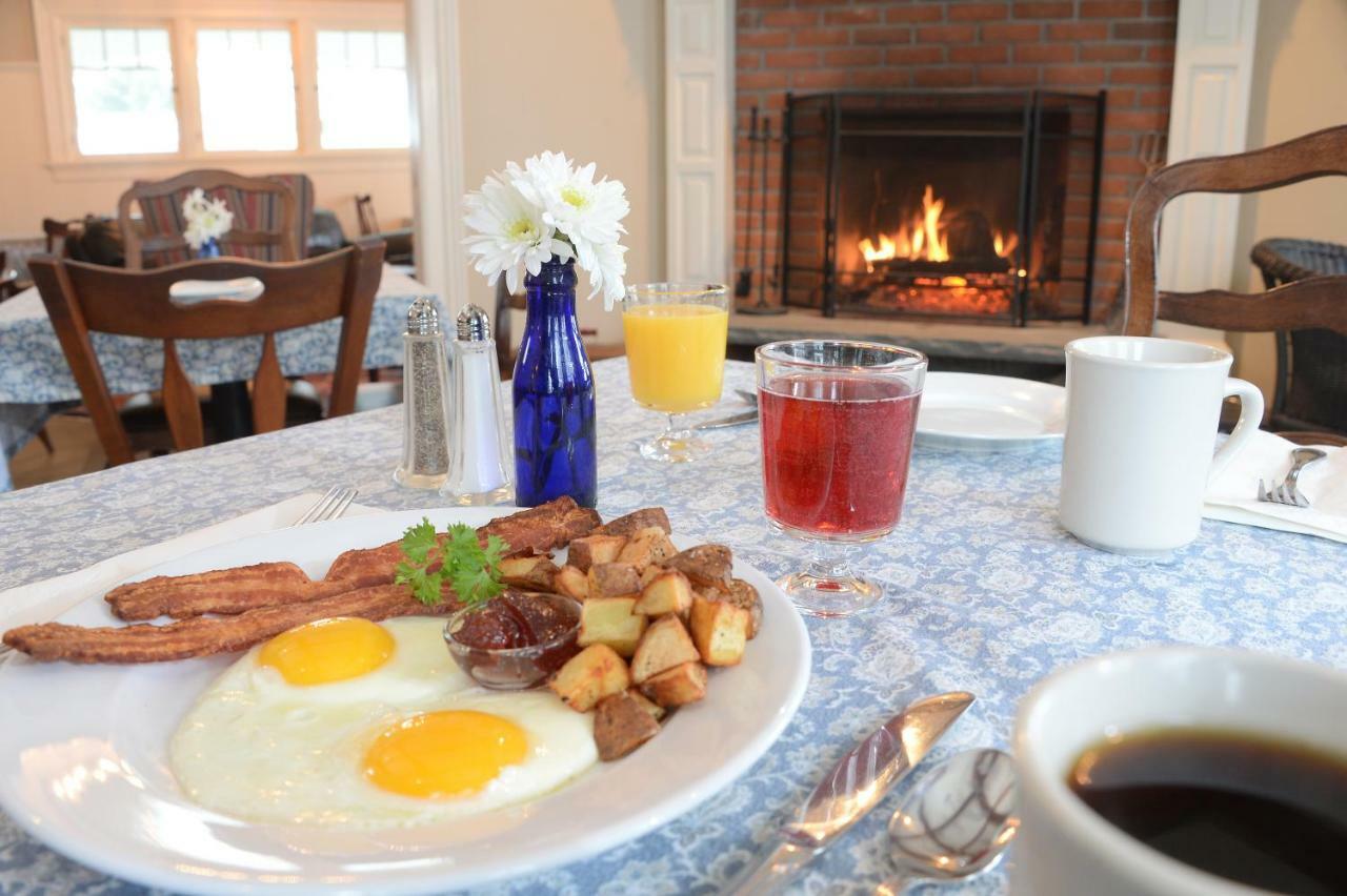 The Springwater Bed And Breakfast 사라토가 스프링스 외부 사진